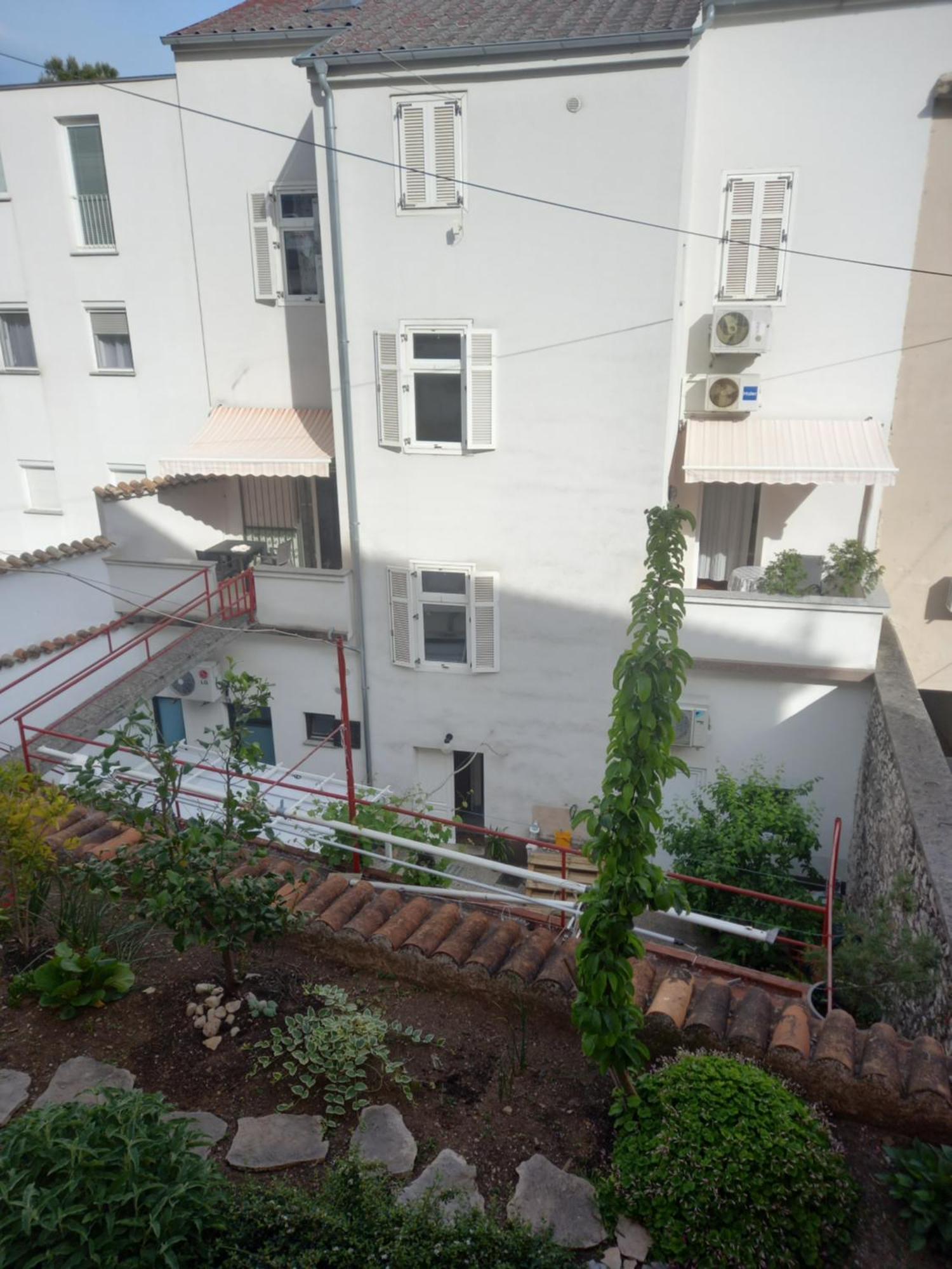 Apartmani Iris I Ana Crikvenica Eksteriør bilde